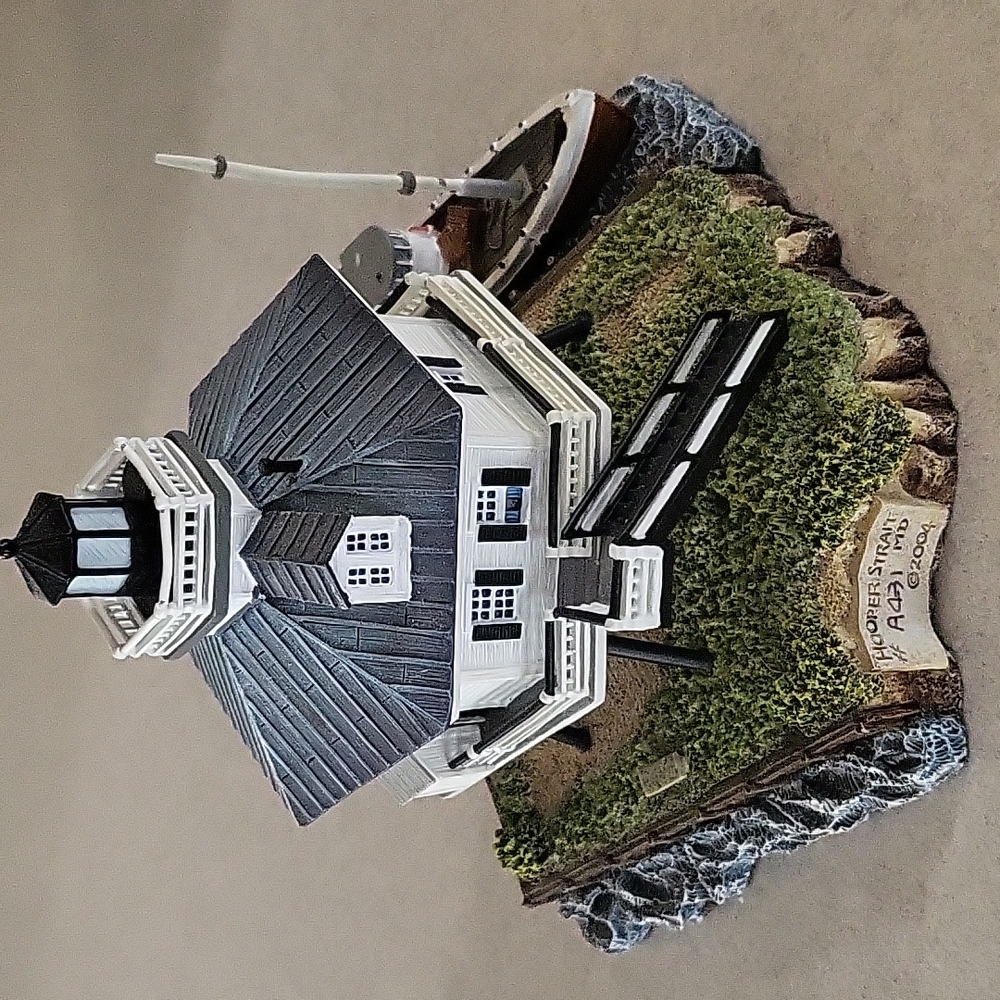 Great Lighthouses of the World Hooper Straight